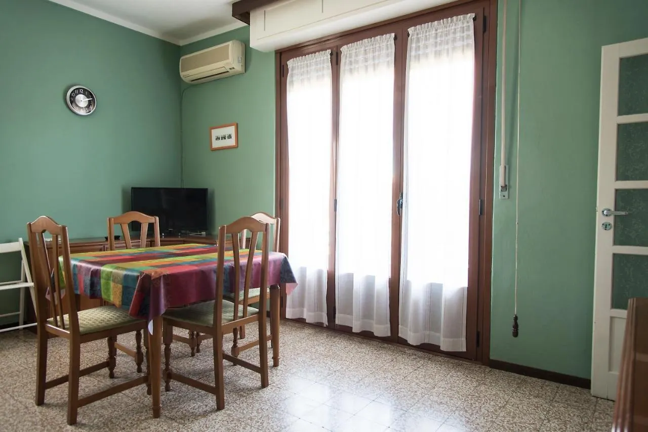 Youhosty - Suzzani 269 Apartment Milan Italy